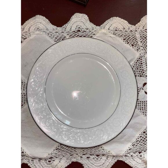 Southwicke Porcelain China, Full Set - Picture 8 of 11